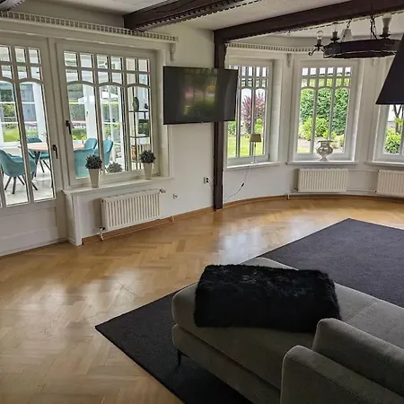 Unter Reet Mit Grossem Garten Apartament Tellingstedt